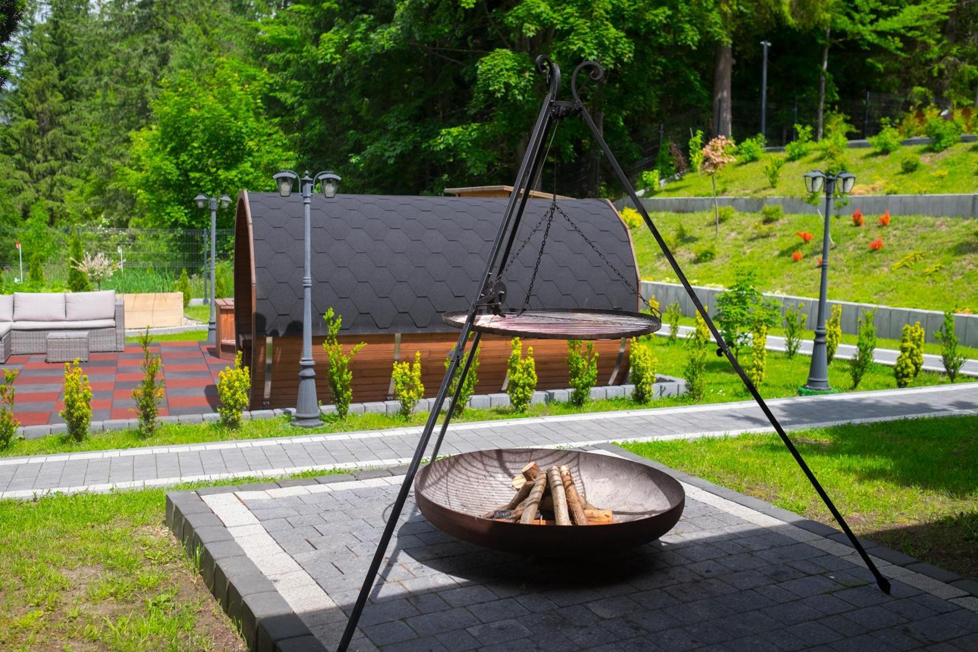 Mala Laka Jacuzzi & Sauna Готель типу 